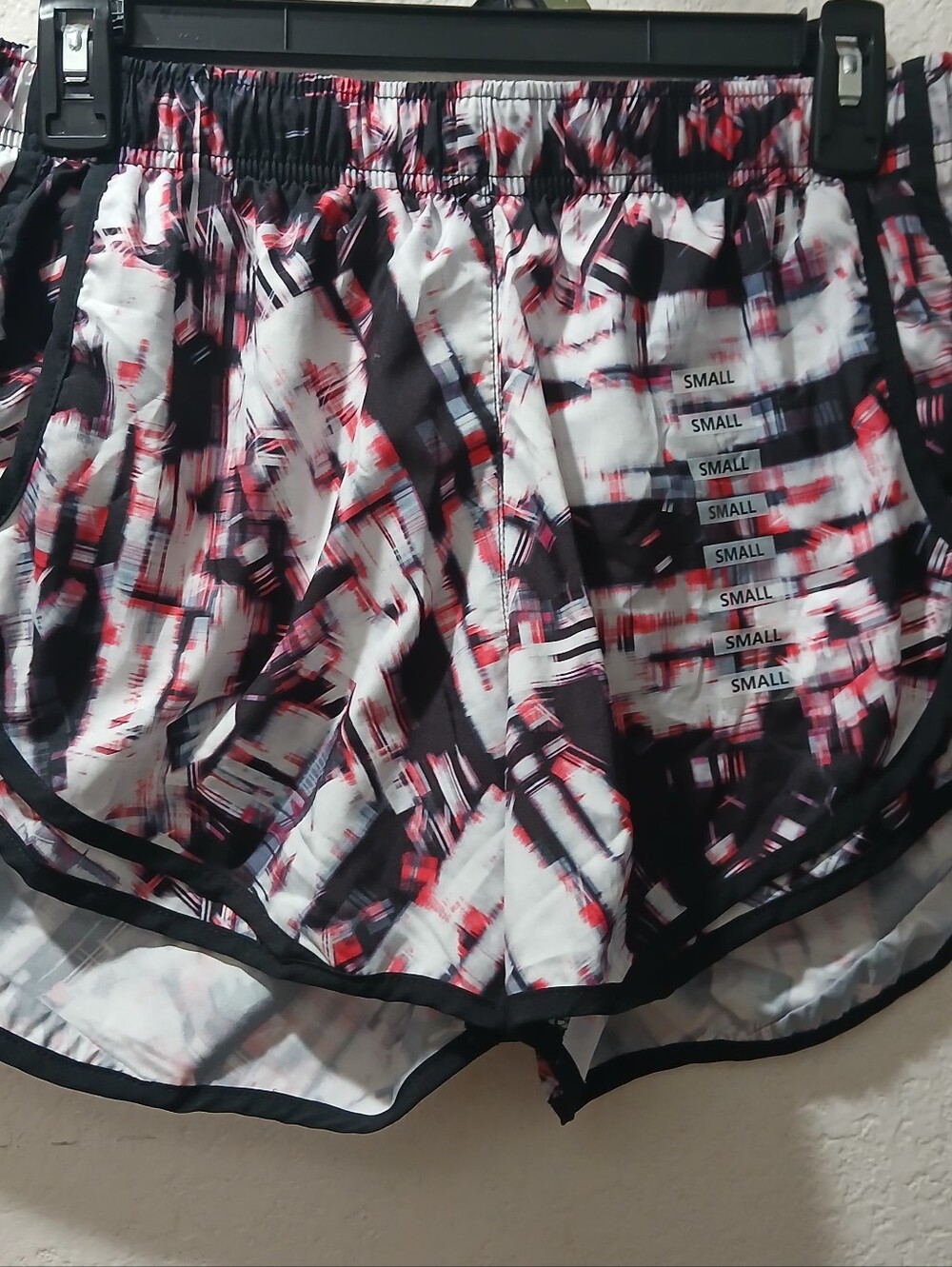 Calvin Klein Nwot S Women's Printed Athletic Shorts - Black, White & Red